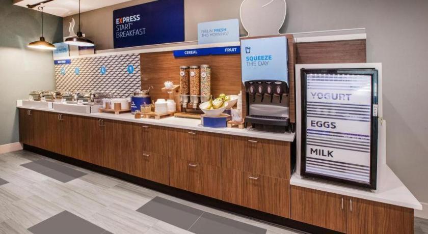 Holiday Inn Express Camden Hotel By Ihg Zewnętrze zdjęcie